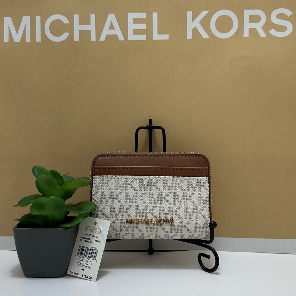Michael Kors Card Holder